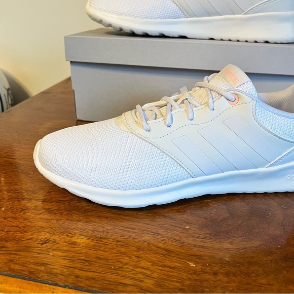 ADIDAS Women’s QT Racer White/Pink - Picture 3 of 10